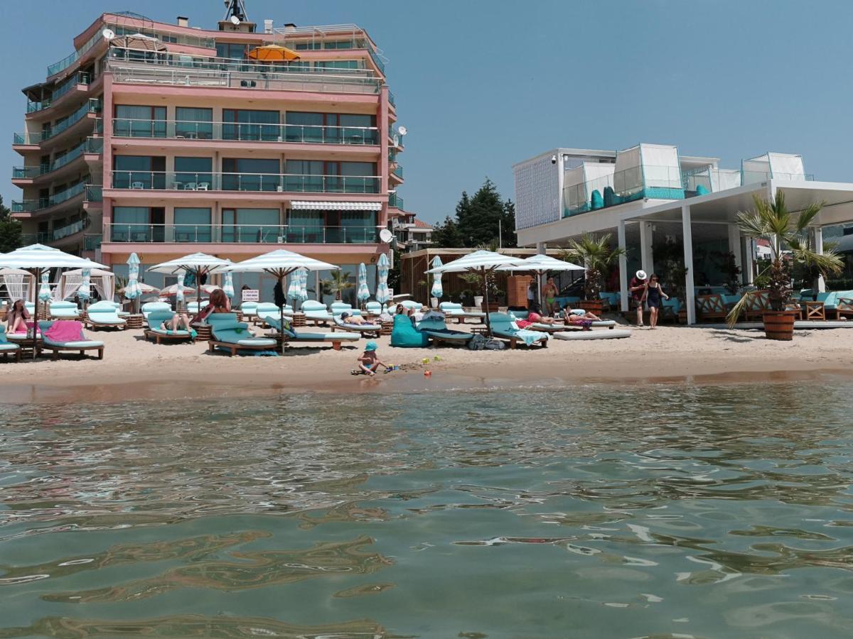 Beachfront By Marty's *